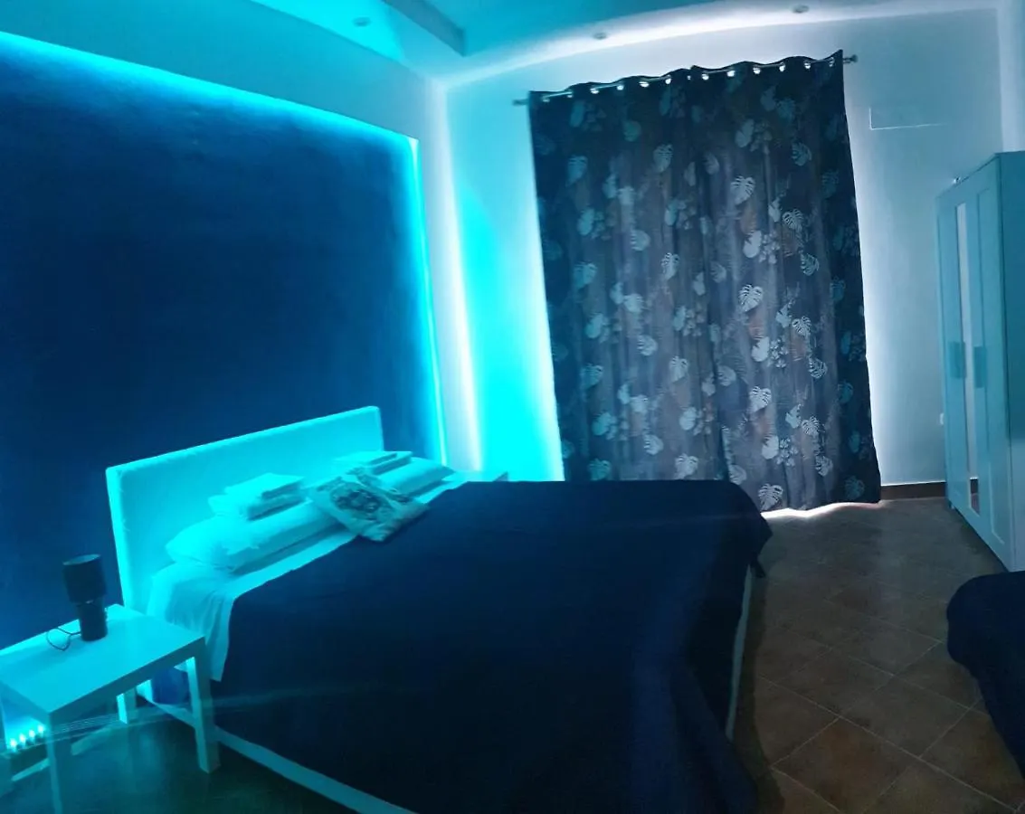 Apartment Palermo Castle Zisa Италия